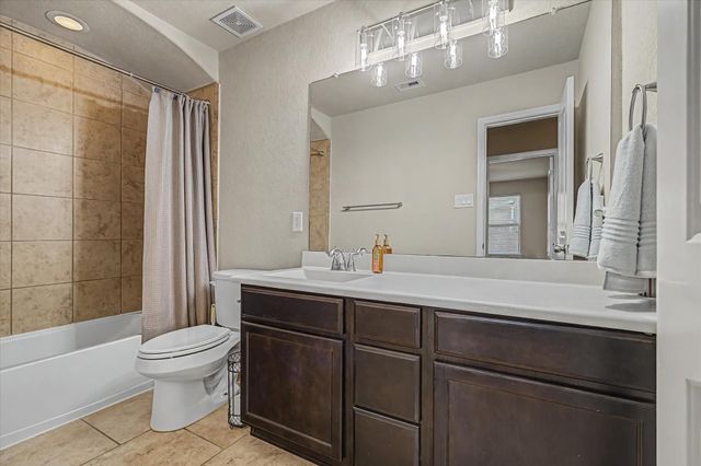 11722 Eagle Ridge Drive, Mont Belvieu, TX 77535