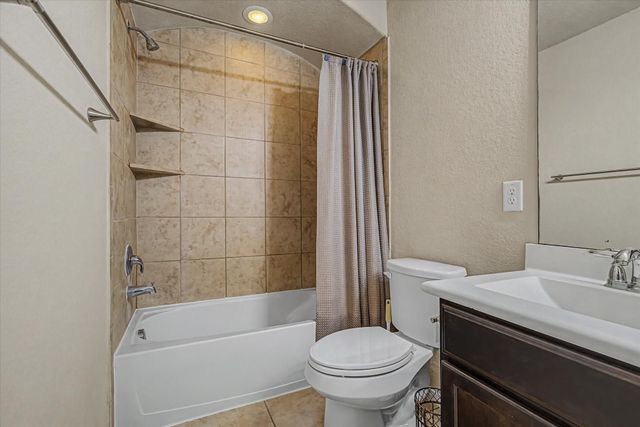 11722 Eagle Ridge Drive, Mont Belvieu, TX 77535