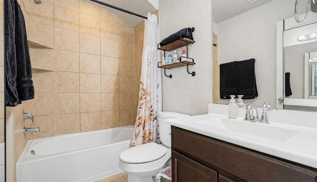 11722 Eagle Ridge Drive, Mont Belvieu, TX 77535