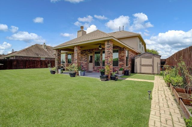 11722 Eagle Ridge Drive, Mont Belvieu, TX 77535
