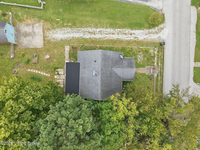 118 Elkhorn Dr, Frankfort, KY 40601