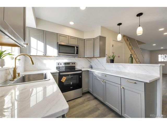 2929 W 81st Ave D, Westminster, CO 80031