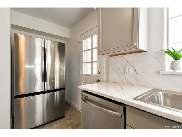 2929 W 81st Ave D, Westminster, CO 80031