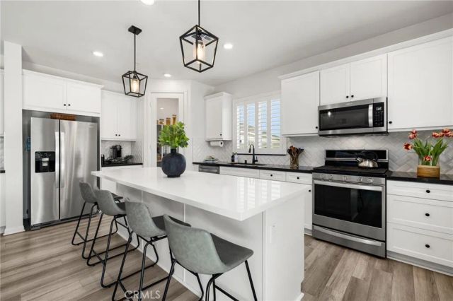 31814 English Court, Menifee, CA 92584