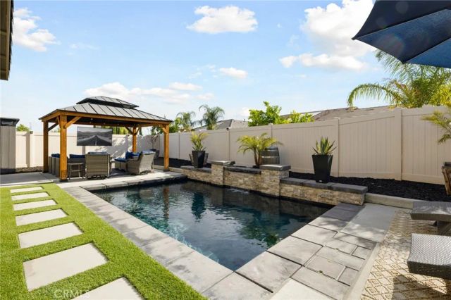 31814 English Court, Menifee, CA 92584