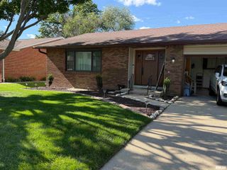 97 WHITE PINE Drive, Springfield, IL 62712
