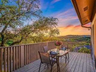 5603 Oakwood CV 212, Austin, TX 78731