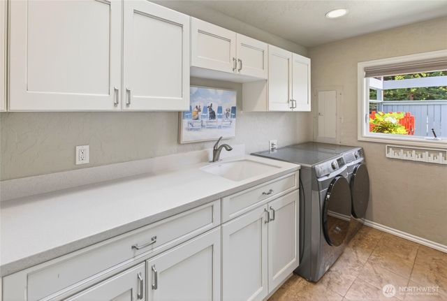 10567 NE West Kingston Road, Kingston, WA 98346