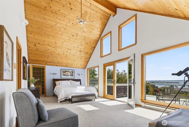 10567 NE West Kingston Road, Kingston, WA 98346