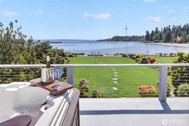 10567 NE West Kingston Road, Kingston, WA 98346