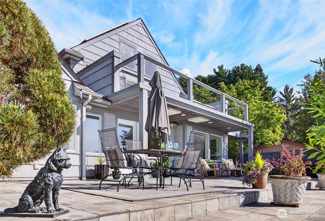 10567 NE West Kingston Road, Kingston, WA 98346