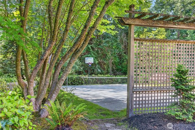 10567 NE West Kingston Road, Kingston, WA 98346