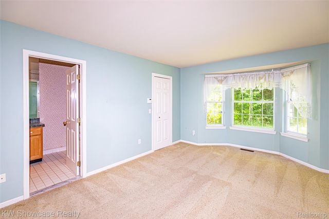 5373 Forest Ridge Drive, Independence Charter Township, MI 48346