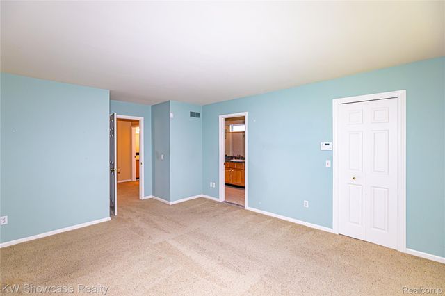 5373 Forest Ridge Drive, Independence Charter Township, MI 48346