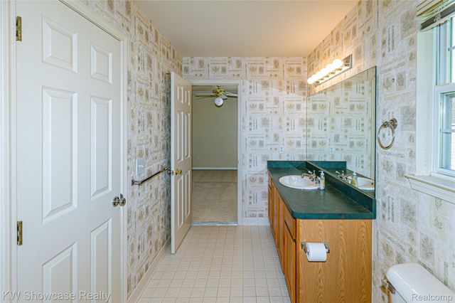 5373 Forest Ridge Drive, Independence Charter Township, MI 48346