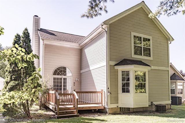 5373 Forest Ridge Drive, Independence Charter Township, MI 48346