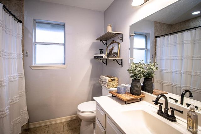 705 Amethyst Drive, Weslaco, TX 78596