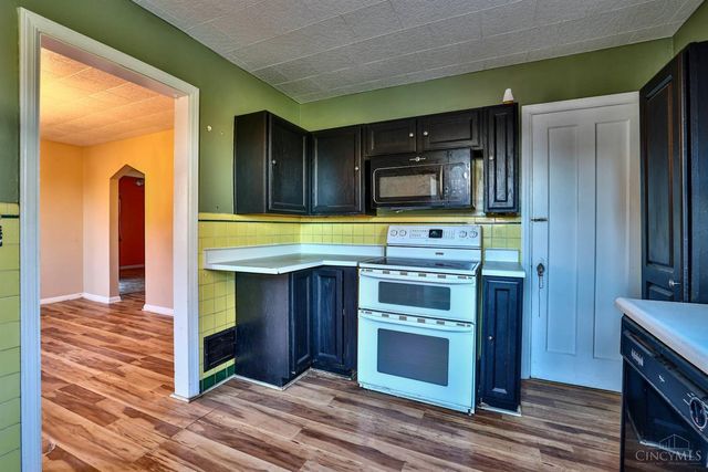 6411 Stover Avenue, Cincinnati, OH 45237