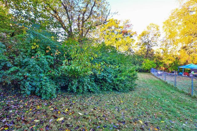 6411 Stover Avenue, Cincinnati, OH 45237