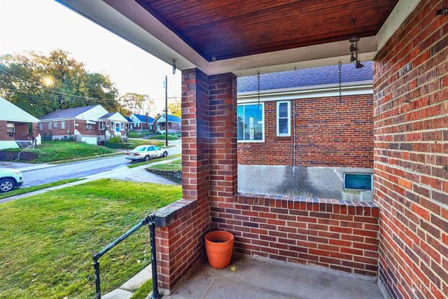 6411 Stover Avenue, Cincinnati, OH 45237