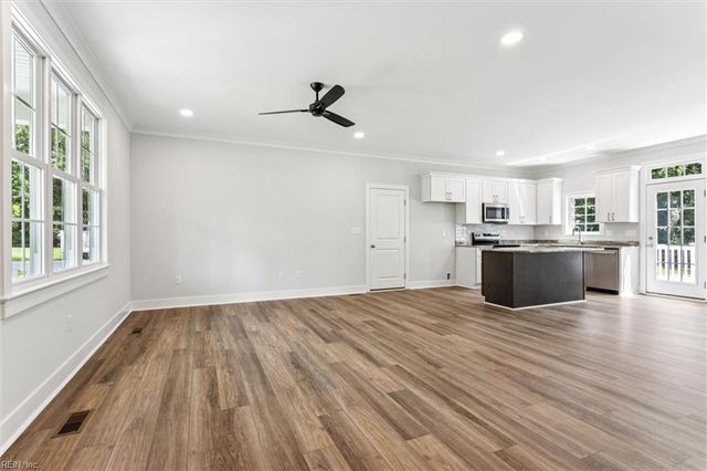 208 Skimino RD, Williamsburg, VA 23188