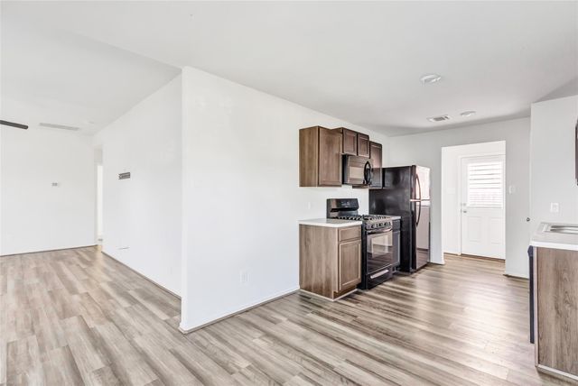 5858 Rosehill Forest Lane, Porter, TX 77365