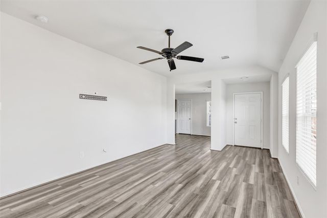5858 Rosehill Forest Lane, Porter, TX 77365