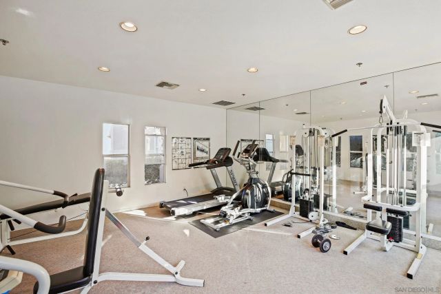 10766 Sabre Hill Dr 258, San Diego, CA 92128