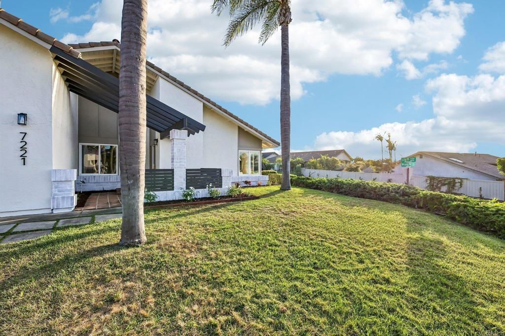 7221 Wisteria Way, Carlsbad, CA 92011 — photo 3