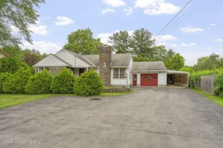 2749 Troy Schenectady Road, Niskayuna, NY 12309