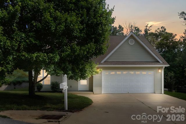 50 Ridgeland Lane, Asheville, NC 28805