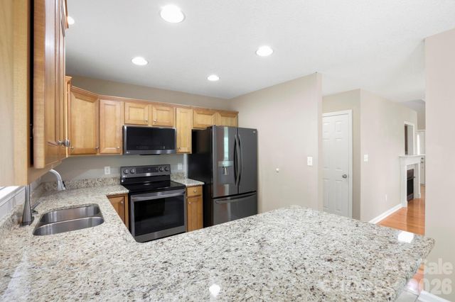 50 Ridgeland Lane, Asheville, NC 28805