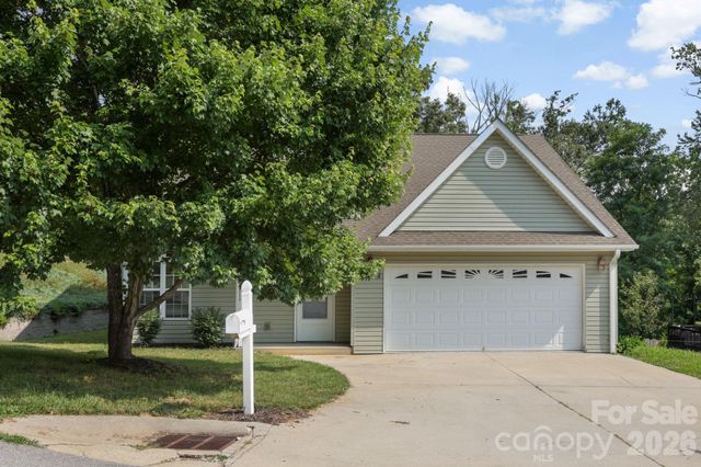 50 Ridgeland Lane, Asheville, NC 28805