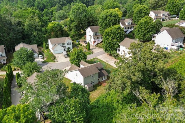 50 Ridgeland Lane, Asheville, NC 28805