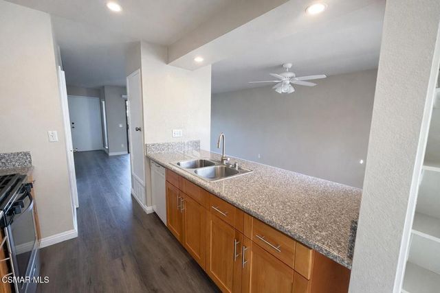 28825 Conejo View Drive, Agoura Hills, CA 91301