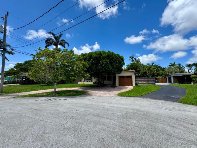 1785 NW 39TH Place, Oakland Park, FL 33309