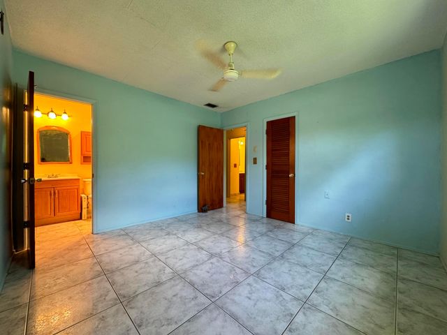 1785 NW 39TH Place, Oakland Park, FL 33309
