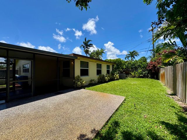 1785 NW 39TH Place, Oakland Park, FL 33309
