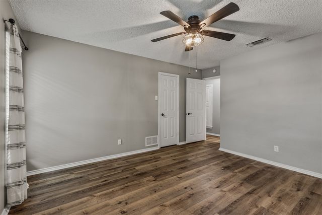 2513 Ridge Oak Court, Garland, TX 75044