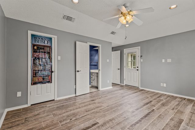 2513 Ridge Oak Court, Garland, TX 75044