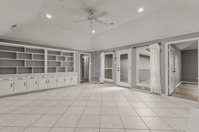 2513 Ridge Oak Court, Garland, TX 75044