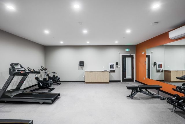 12 Congress Street 208, Beverly, MA 01915