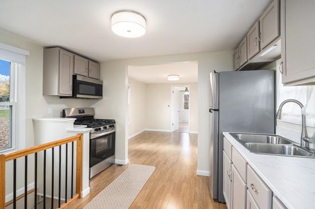 810 S Constantine Street, Three Rivers City, MI 49093