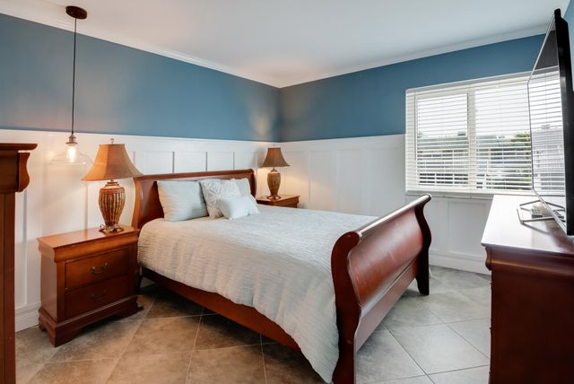 510 Flanders K, Delray Beach, FL 33484