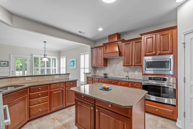 313 Beckingham Loop, Cary, NC 27519