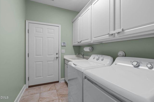 313 Beckingham Loop, Cary, NC 27519