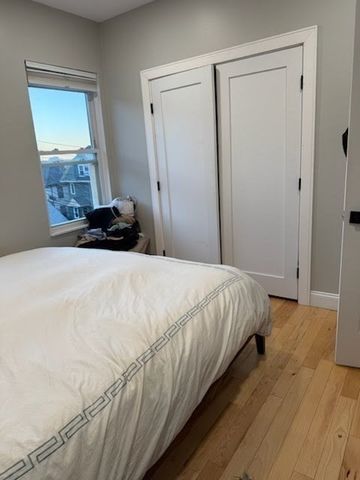 296 Summit Ave 3, Boston, MA 02135
