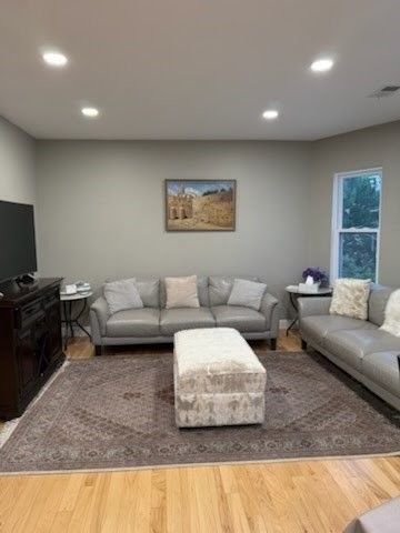 296 Summit Ave 3, Boston, MA 02135