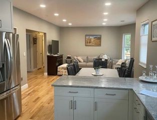 296 Summit Ave 3, Boston, MA 02135