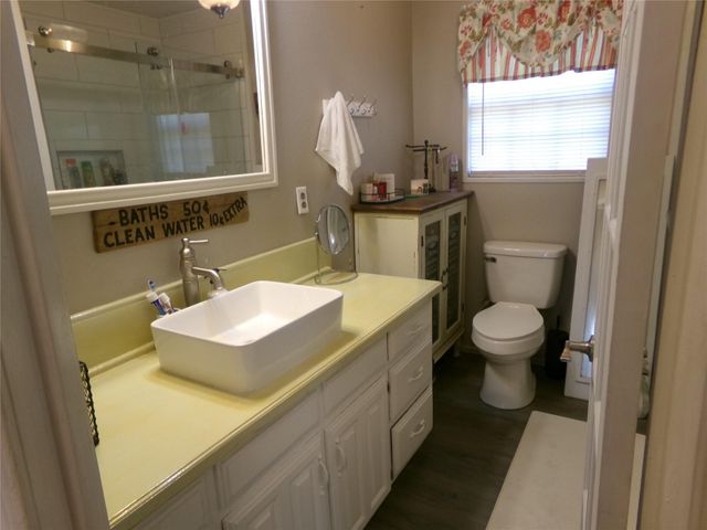 297 Mulberry Cove, Onalaska, TX 77360